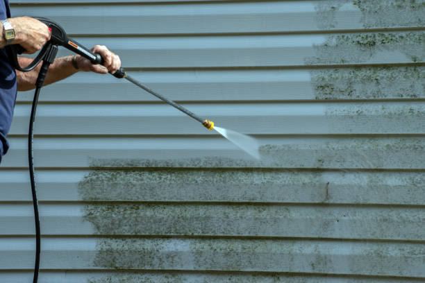 Best Spring Cleaning  in Cloverdale, CA